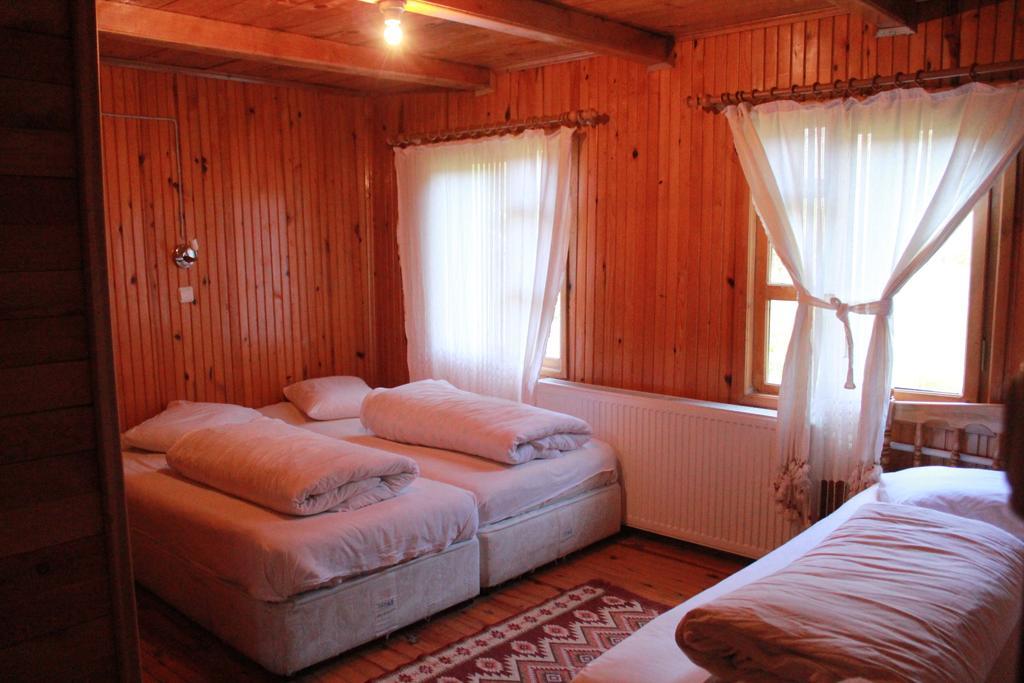 Вилла Kuspuni Dag Evi Camlihemsin Экстерьер фото
